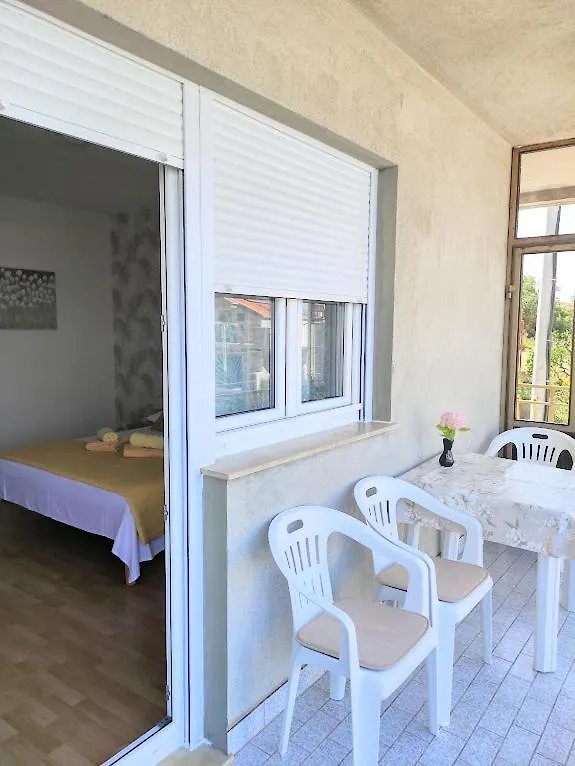 Apartmani Mila A1 & A2 & 3 Trogir Apartment